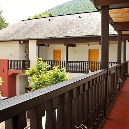 Auberge de la Vallée d'Ossau Izest Exterior foto