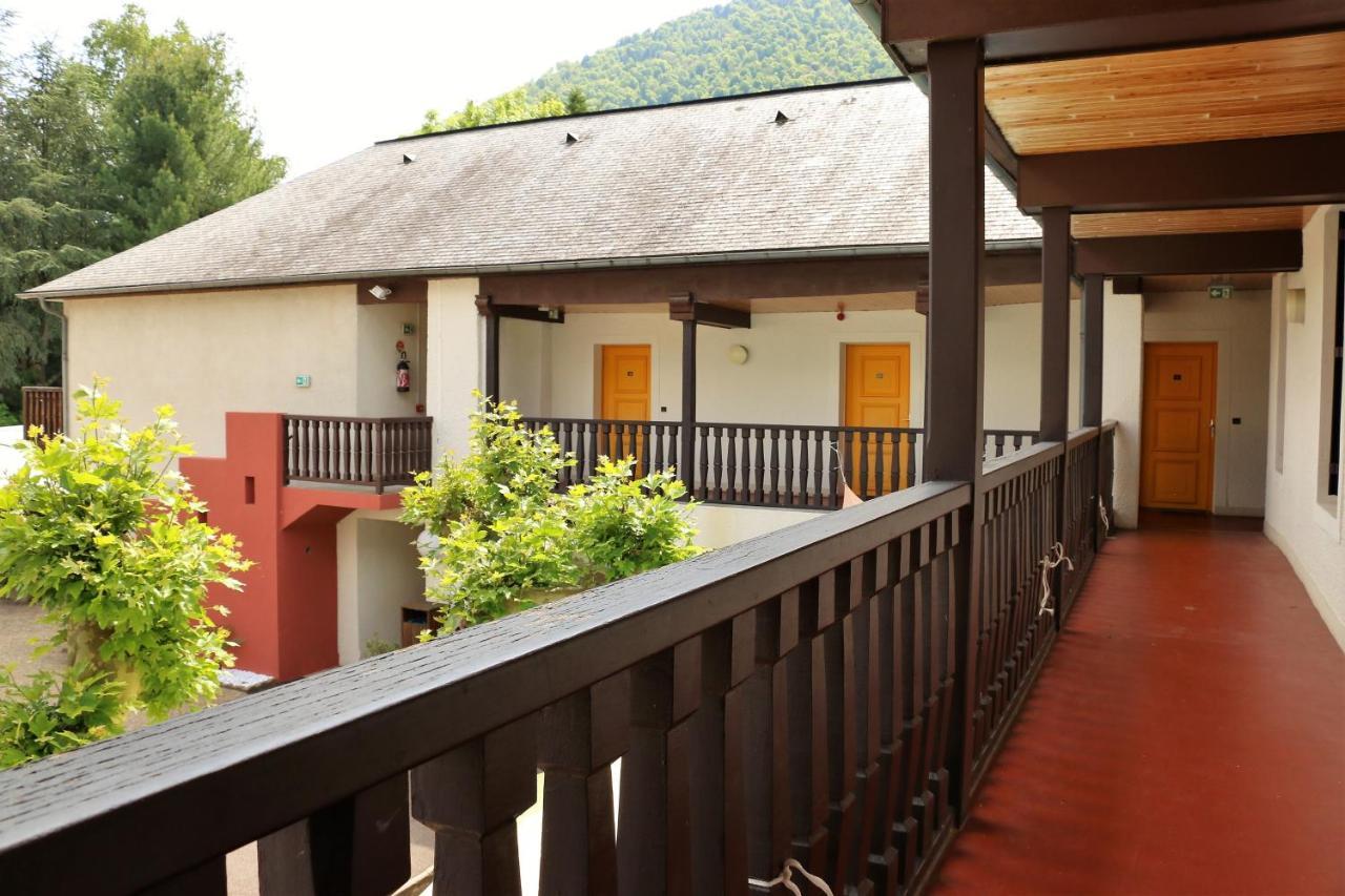 Auberge de la Vallée d'Ossau Izest Exterior foto